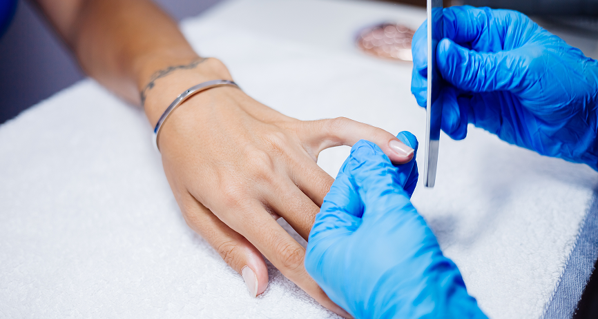 French Manicure - types of manicures